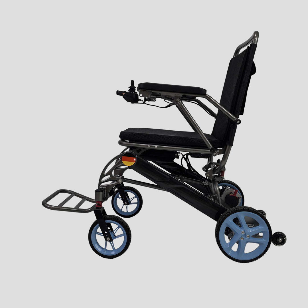 Aerolite Carbon Fibre Wheelchair - Image 2